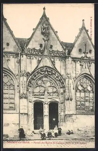 AK Nogent-sur-Seine, Portail de l`Église St-Laurent avec des enfants devant l`entrée