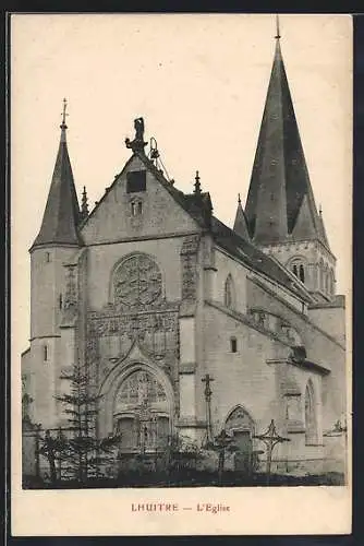 AK Lhuître, L`Église