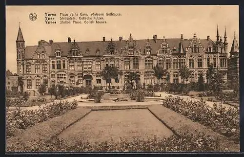 AK Ypres, Place de la Gare, Maisons Gothiques