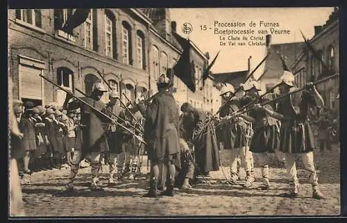 AK Furnes, Procession, La Chute du Christ