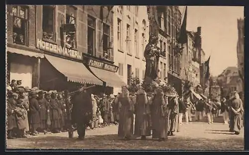 AK Bruges, Procession du Saint-Sang, Groupe N.-D. du Saacré-Coeur