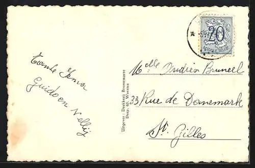 AK Woesten, Marktplaats