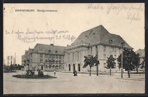 AK Oranienburg, Realgymnasium mit Strassenpartie
