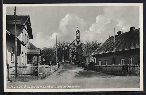 AK Münchehofe / Königs Wusterhausen, Partie an der Kirche