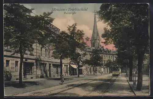 AK Meissen-Triebischtal / Elbe, Talstrasse mit Strassenbahn