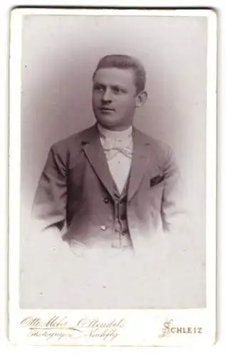 Fotografie Otto Mohr, Schleiz, Porträt eines jungen Mannes