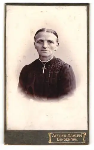Fotografie Atelier Dahlem, Bingen am Rhein, Porträt einer älteren Dame