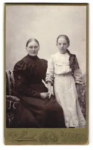 Fotografie Mathi. Ranch, Warberg, Mutter mit Tochter