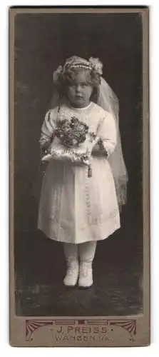 Fotografie J. Preiss, Wangen, charmantes kleines Mädchen mit Blumenschmuck