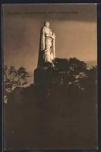 AK Hamburg-St.Pauli, Bismarck-Denkmal mit Scheinwerferbeleuchtung
