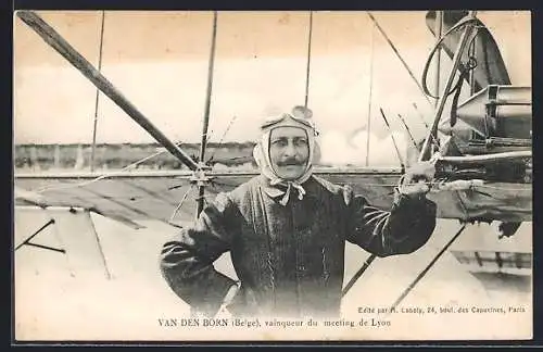AK Van den Born, vainqueur du meeting de Lyon, Flugzeug