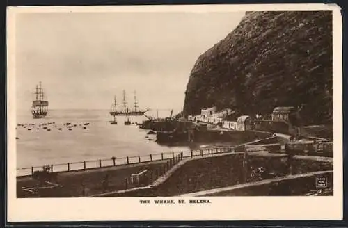 AK St. Helena, The Wharf, Blick auf Küste mit Häusern und Segelschiffe