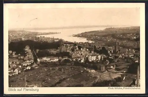AK Flensburg, Blick auf den Ort vom Zeppelin-Luftschiff aus gesehen