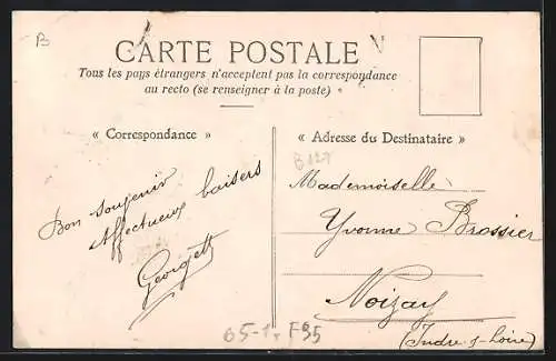 AK Argenteuil, La cour de la Gare