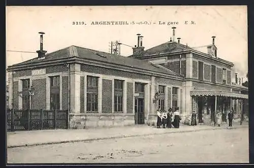 AK Argenteuil /S.-et-O., La Gare