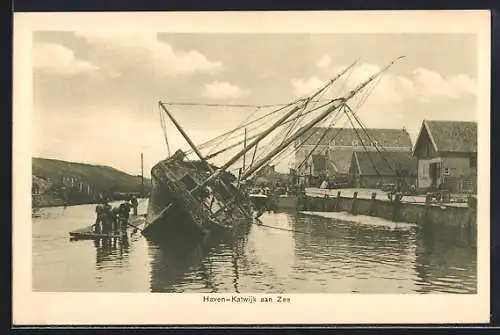 AK Katwijk aan Zee, Havariertes Segelschiff im Hafen