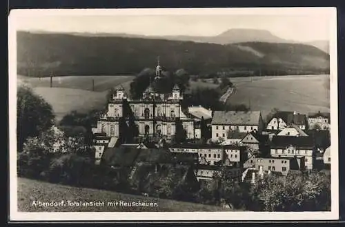 AK Albendorf, Totalansicht mit Heuscheuer