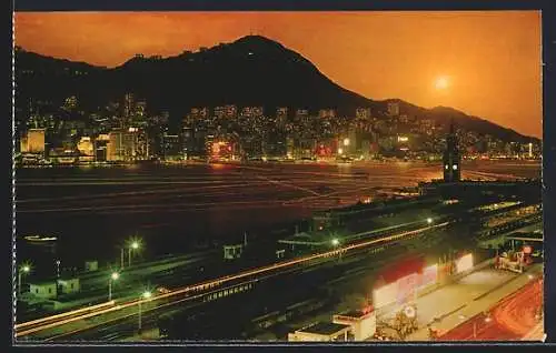 AK Hongkong, An evening scene at Victoria Harbour