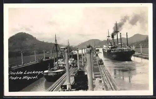 AK Pedro Miguel, Double Lockage