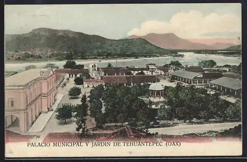 AK Tehuantepec /Oax, Palacio Municipaly Jardin