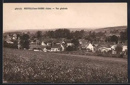 AK Neuville-sur-Vanne, Vue générale