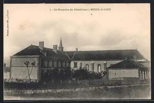 AK Mesnil-Saint-Loup, Le Monastère des Bénédictines