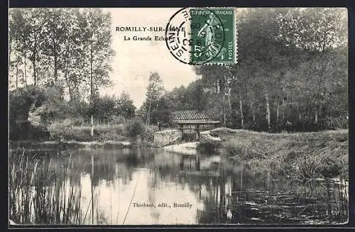 AK Romilly-sur-Seine, La Grande Ecluse et paysage fluvial
