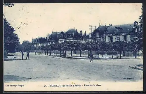 AK Romilly-sur-Seine, Place de la Gare