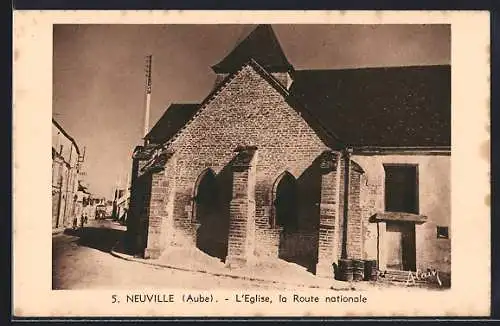AK Neuville, L`Église, la Route nationale