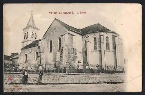 AK Vitry-le-Croisé, L`église