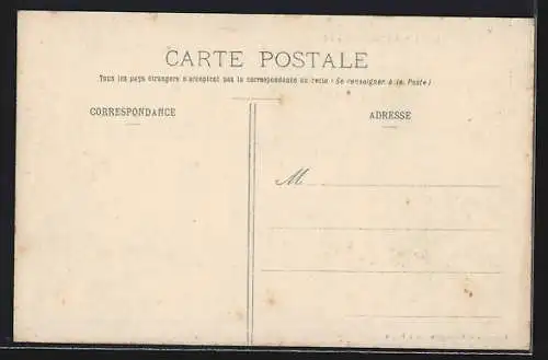 AK Ricey-Haute-Rive, Le Déversoir avec église en arrière-plan