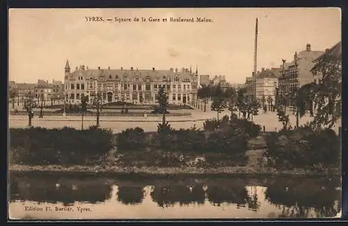 AK Ypres, Square de la Gare et Boulevard Malou