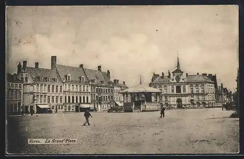 AK Ypres, La Grand` Place