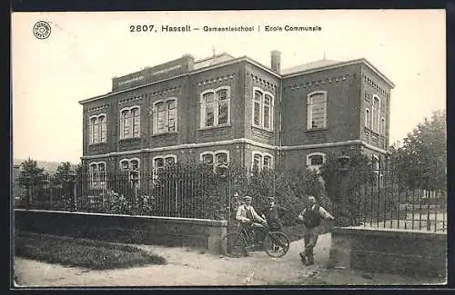 AK Hasselt, Gemeenteschool
