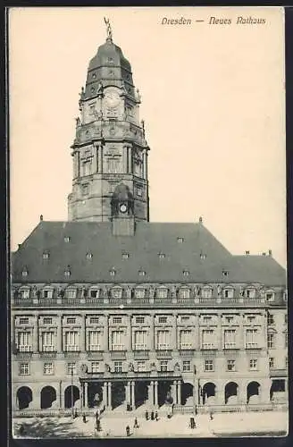 AK Dresden, Frontansicht Neues Rathaus