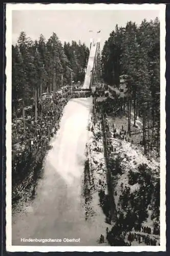 AK Oberhof / Thüringen, Blick zur Hindenburgschanze, Skisprungschanze