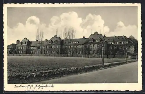 AK Rabenstein /Sa., Hauptgebäude vom Bezirkskrankenhaus
