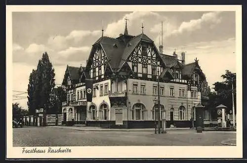 AK Raschwitz, Forsthaus mit flagge