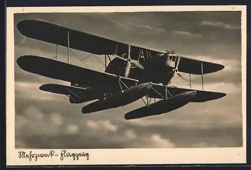 AK Mehrzweck-Flugzeug, Wasserflugzeug in der Luft