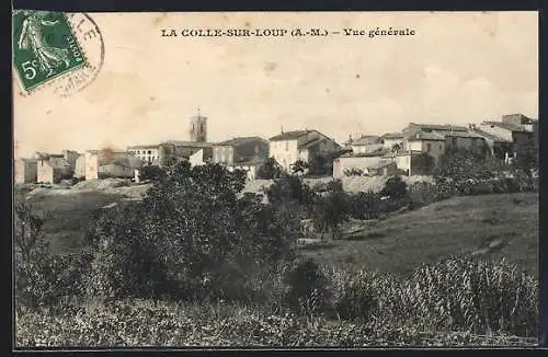AK La Colle-sur-Loup, Vue générale du village et paysages environnants
