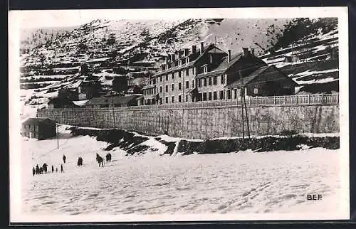 AK Beuil, Les Casernes sous la neige en hiver