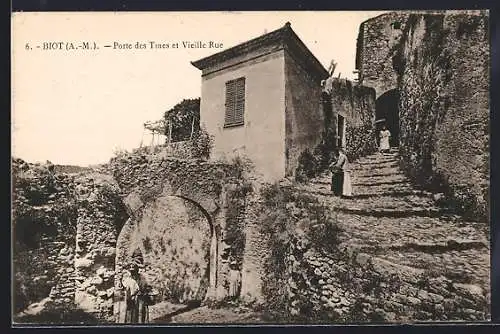 AK Biot, Porte des Tines et Vieille Rue