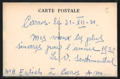 AK Carros, Vue générale du village sur la colline