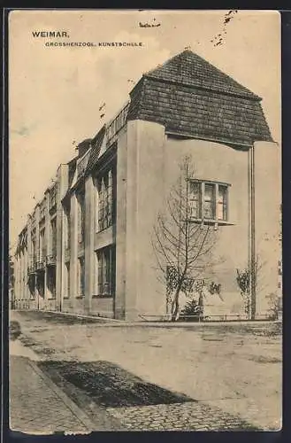 AK Weimar / Thüringen, Blick auf die Grossherzogliche Kunstschule, Bauhaus