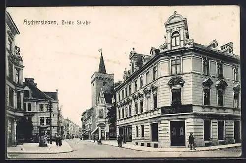 AK Aschersleben, Blick in die Breite-Strasse mit der Augusta-Apotheke