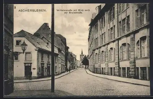 AK Aschersleben, Tabak und Zigarren Geschäft, Wilhelmstrasse mit Blick nach der Breitestrasse