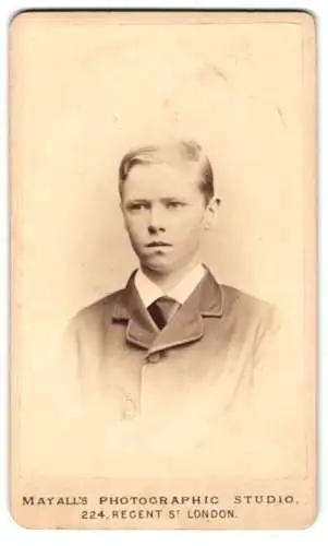 Fotografie Mayall`s Photographic Studio, London, Regent St 224, Porträt eines Jungen