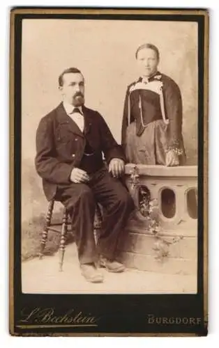 Fotografie L. Bechstein, Burgdorf, Bahnhofstrasse, Paar im Studio