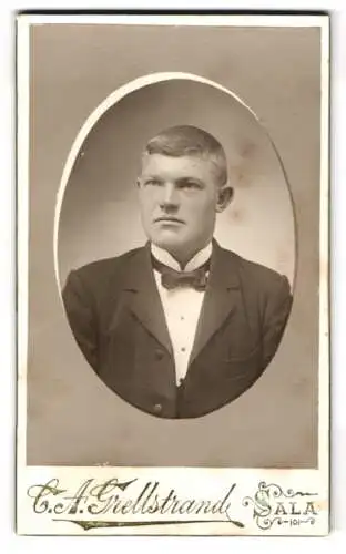 Fotografie C.A. Grellstrand, Sala, Porträt eines jungen Mannes