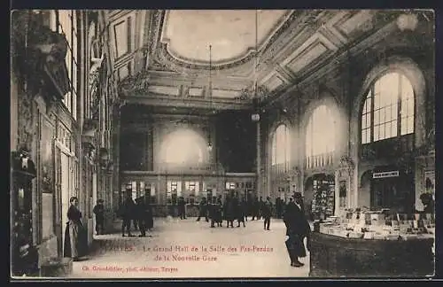 AK Troyes, Le Grand Hall de la Salle des Pas Perdus de la Gare